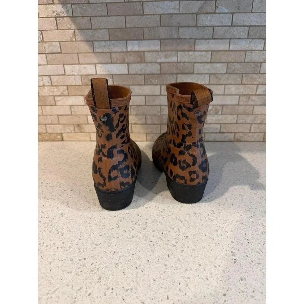 Hunter Rain Boots Womens 6 Short Cheetah‎ Biker
